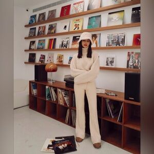 By The Fireplace Cable
Knit Pants